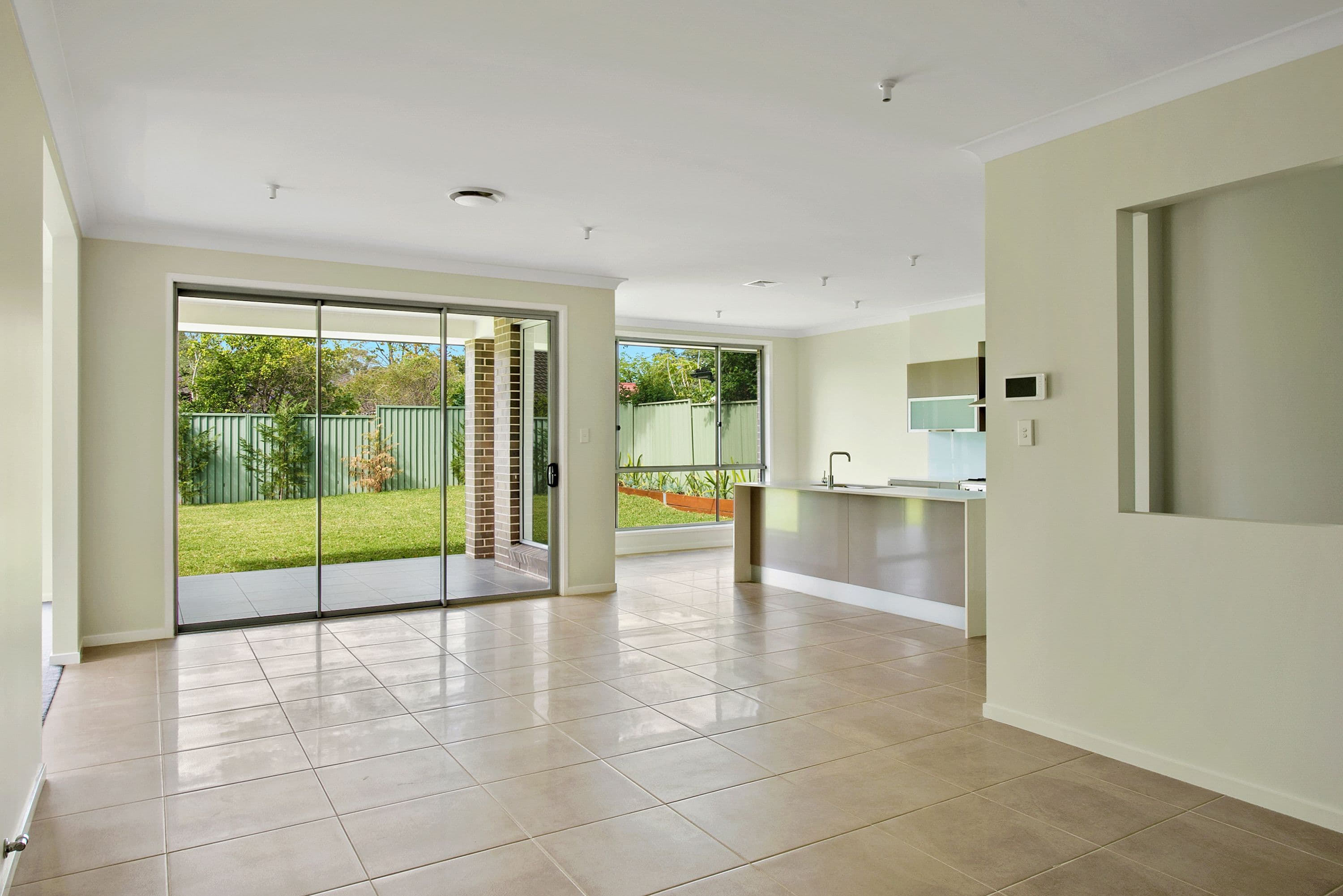 35 Sunnymeade Close, Asquith - Thumbnail 4
