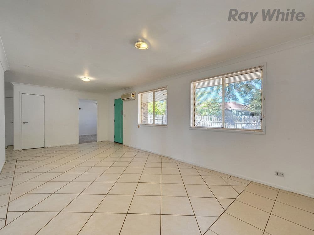 9 Branxton Court, Redbank Plains QLD 4301, Redbank Plains - Thumbnail 3