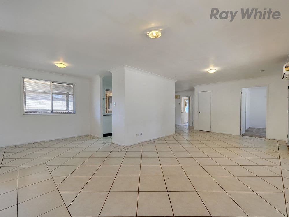 9 Branxton Court, Redbank Plains QLD 4301, Redbank Plains - Thumbnail 4