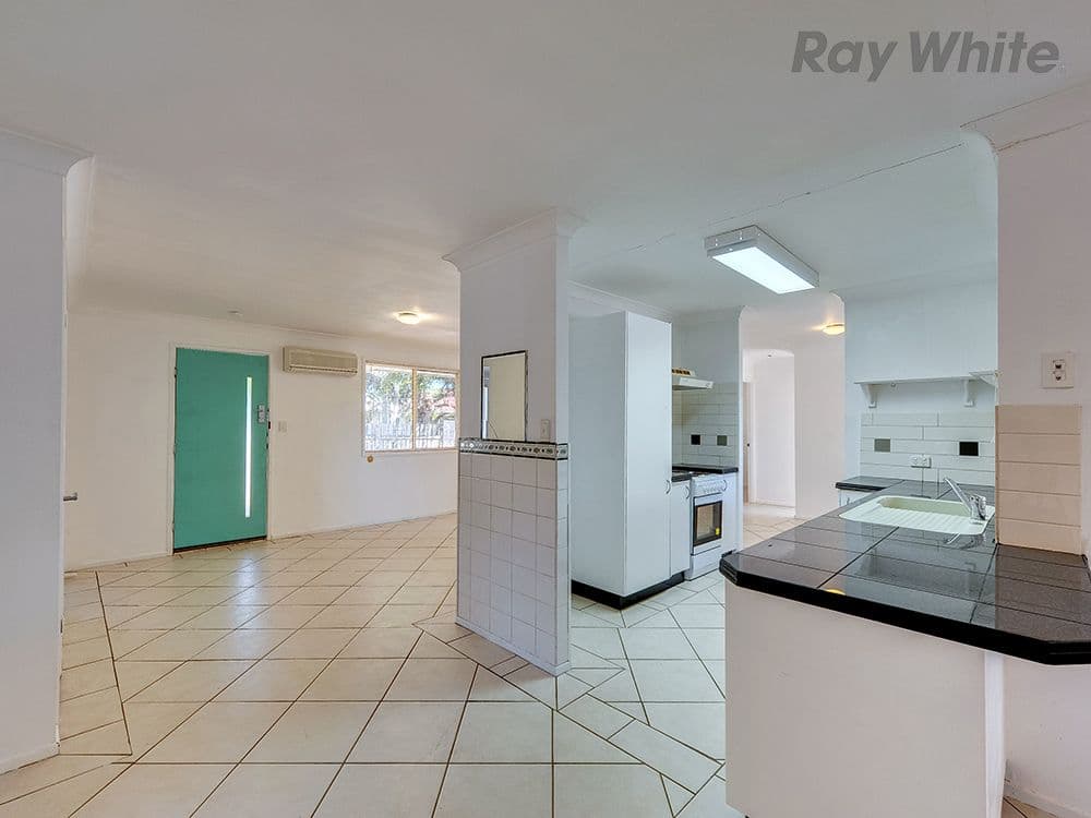 9 Branxton Court, Redbank Plains QLD 4301, Redbank Plains - Thumbnail 8