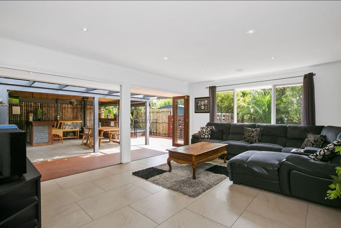 14 Nixon Street, Rosebud VIC 3939, Rosebud - Thumbnail 5
