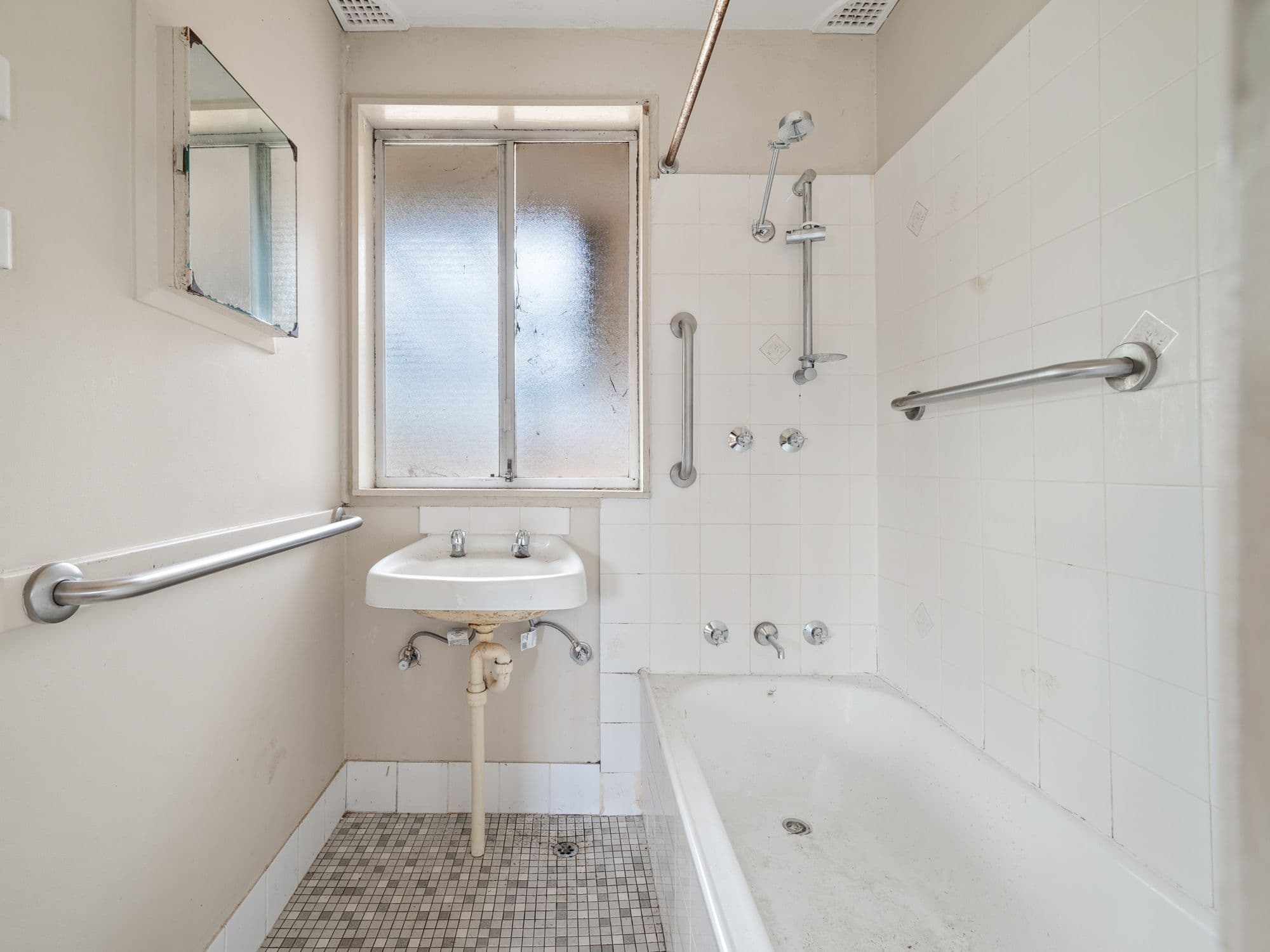 46 Peppin Crescent, Airds NSW 2560, Airds - Thumbnail 7