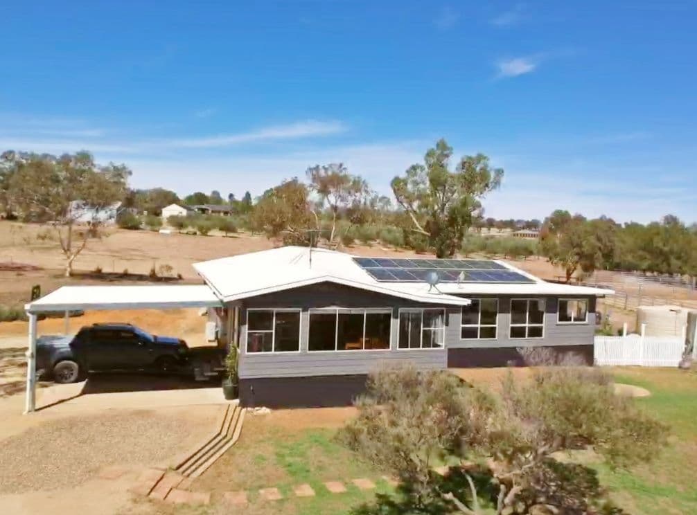 90 Saines Road, Young NSW 2594, Young - Image 1