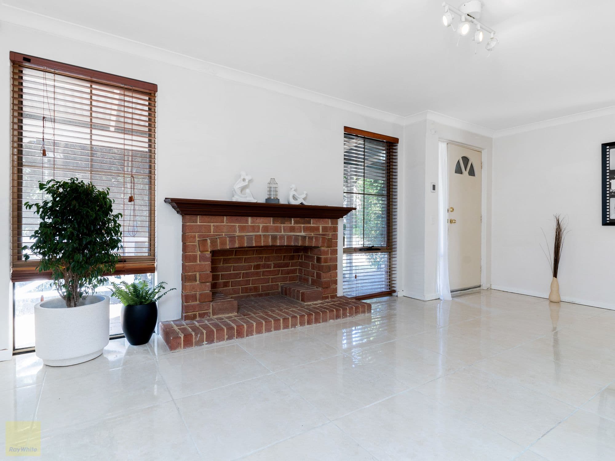 17 Bottlebrush Drive, Morley WA 6062, Morley - Thumbnail 3