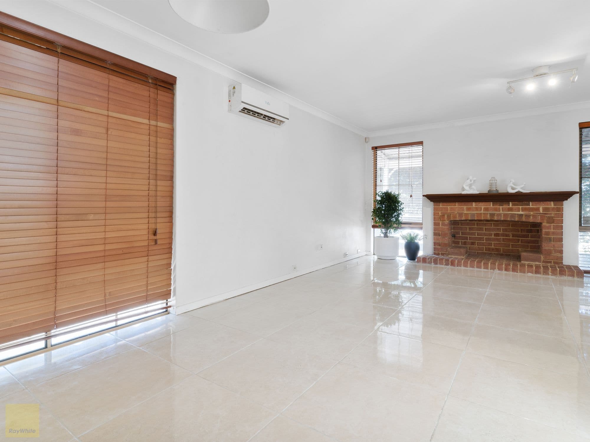17 Bottlebrush Drive, Morley WA 6062, Morley - Thumbnail 4