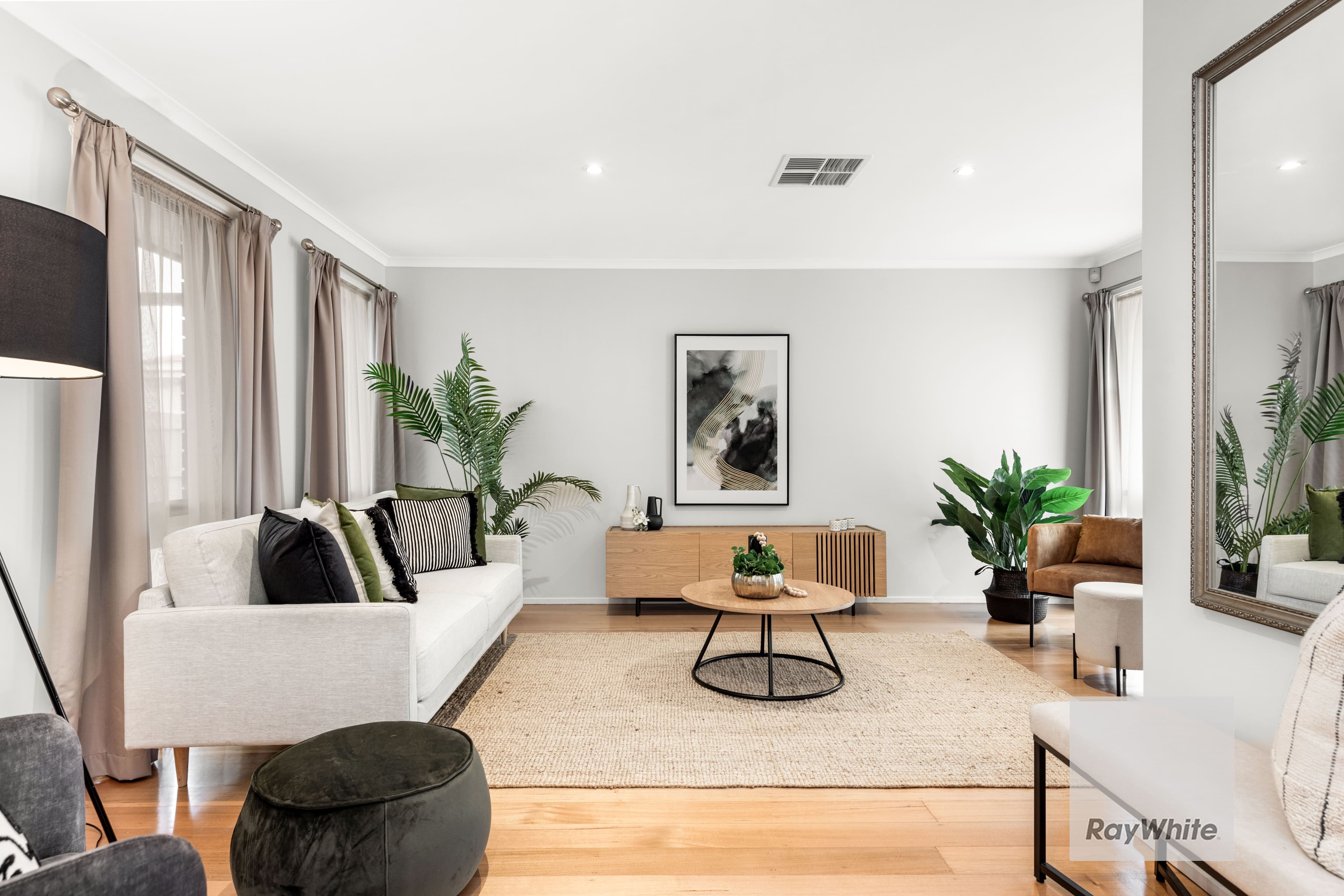 15 Larissa Avenue, Tullamarine VIC 3043, Tullamarine - Thumbnail 5