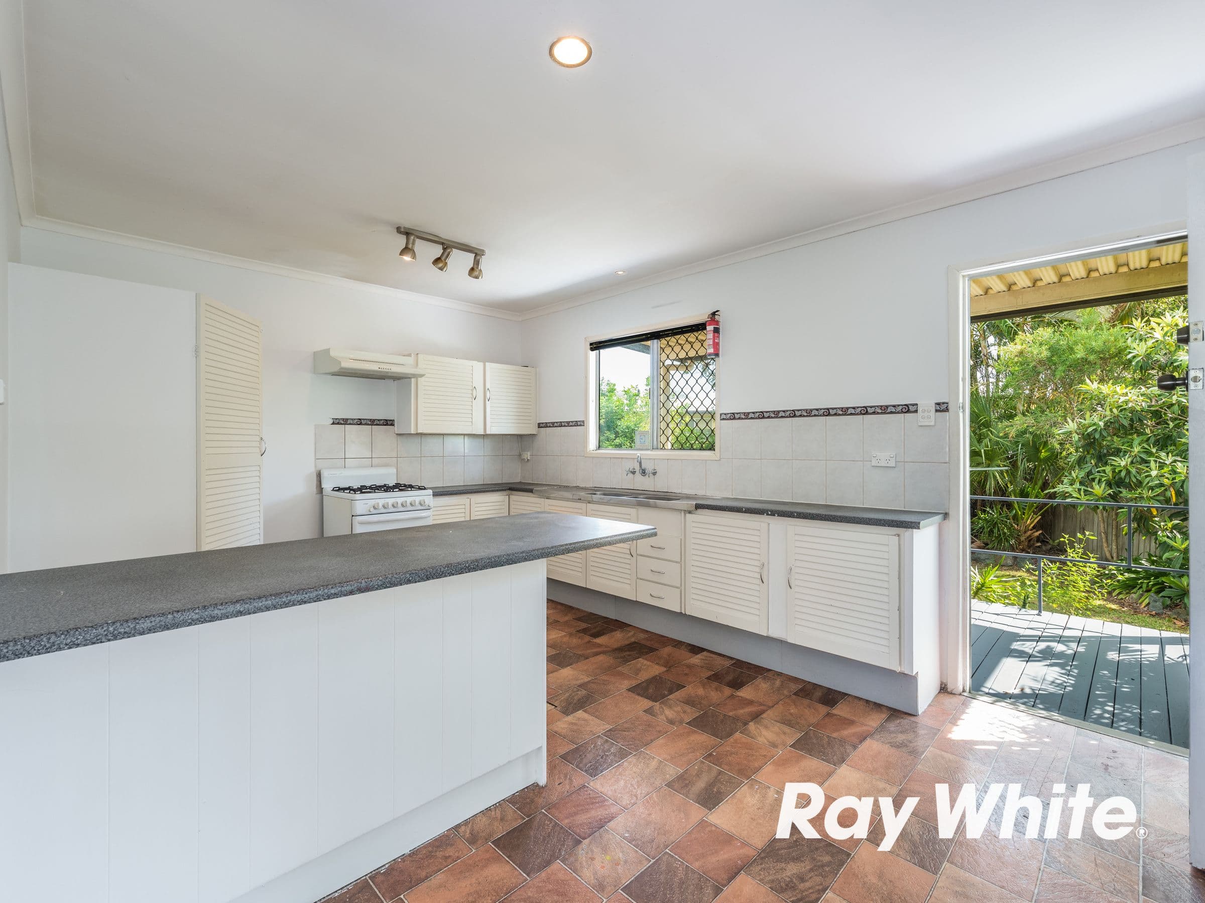 6 Jarrah Crescent, Logan Central QLD 4114, Logan Central - Thumbnail 5