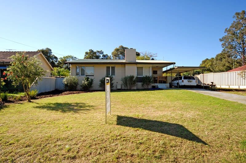 24 Balfour Road, SWAN VIEW WA 6056, Swan View - Image 1
