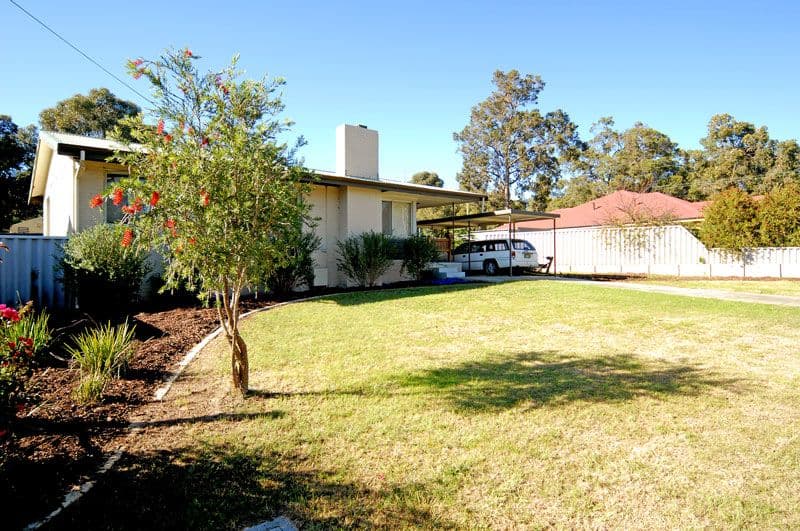 24 Balfour Road, SWAN VIEW WA 6056, Swan View - Thumbnail 2