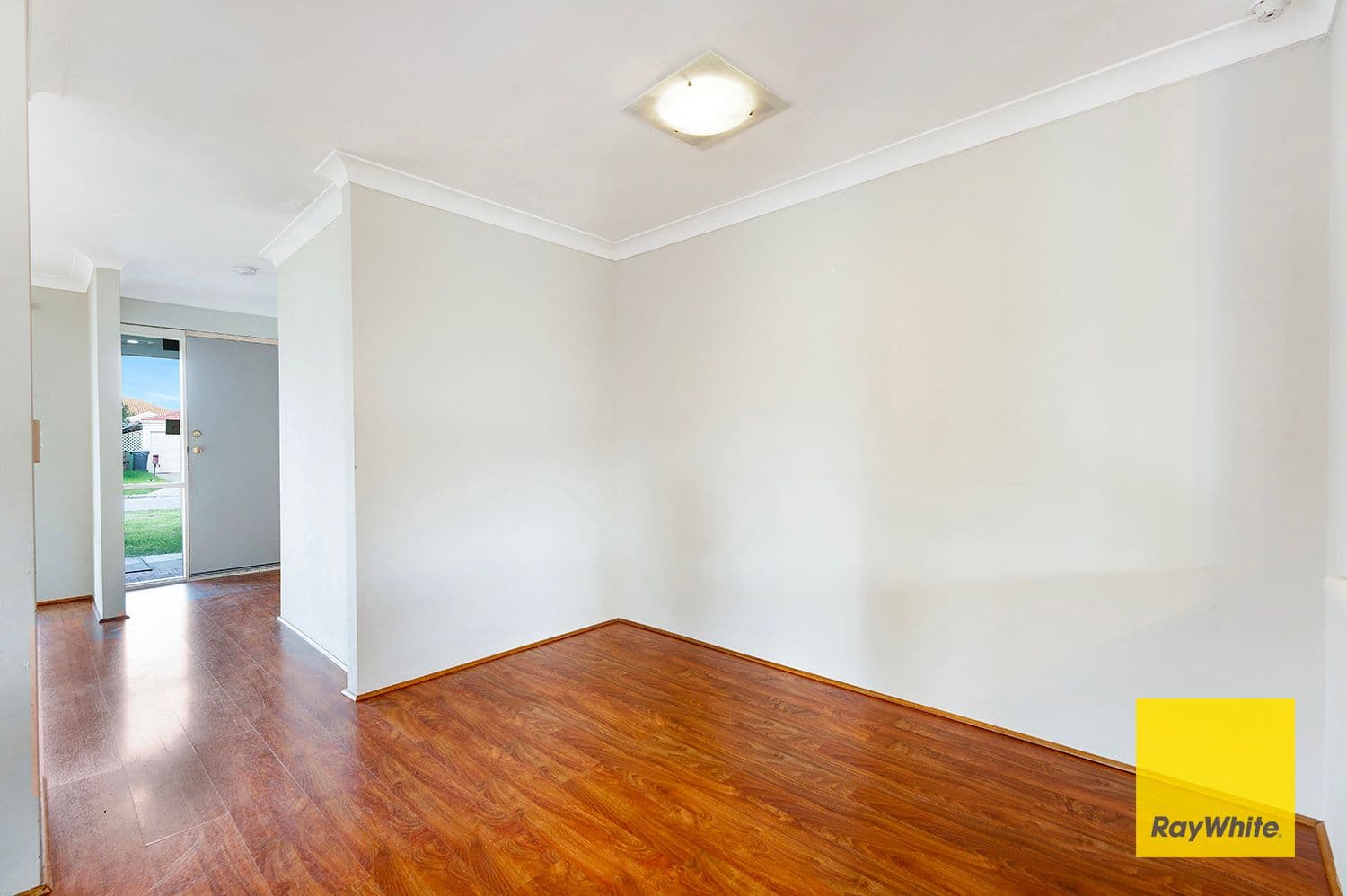 11 Mackay Crescent, Gosnells WA 6110, Gosnells - Thumbnail 3