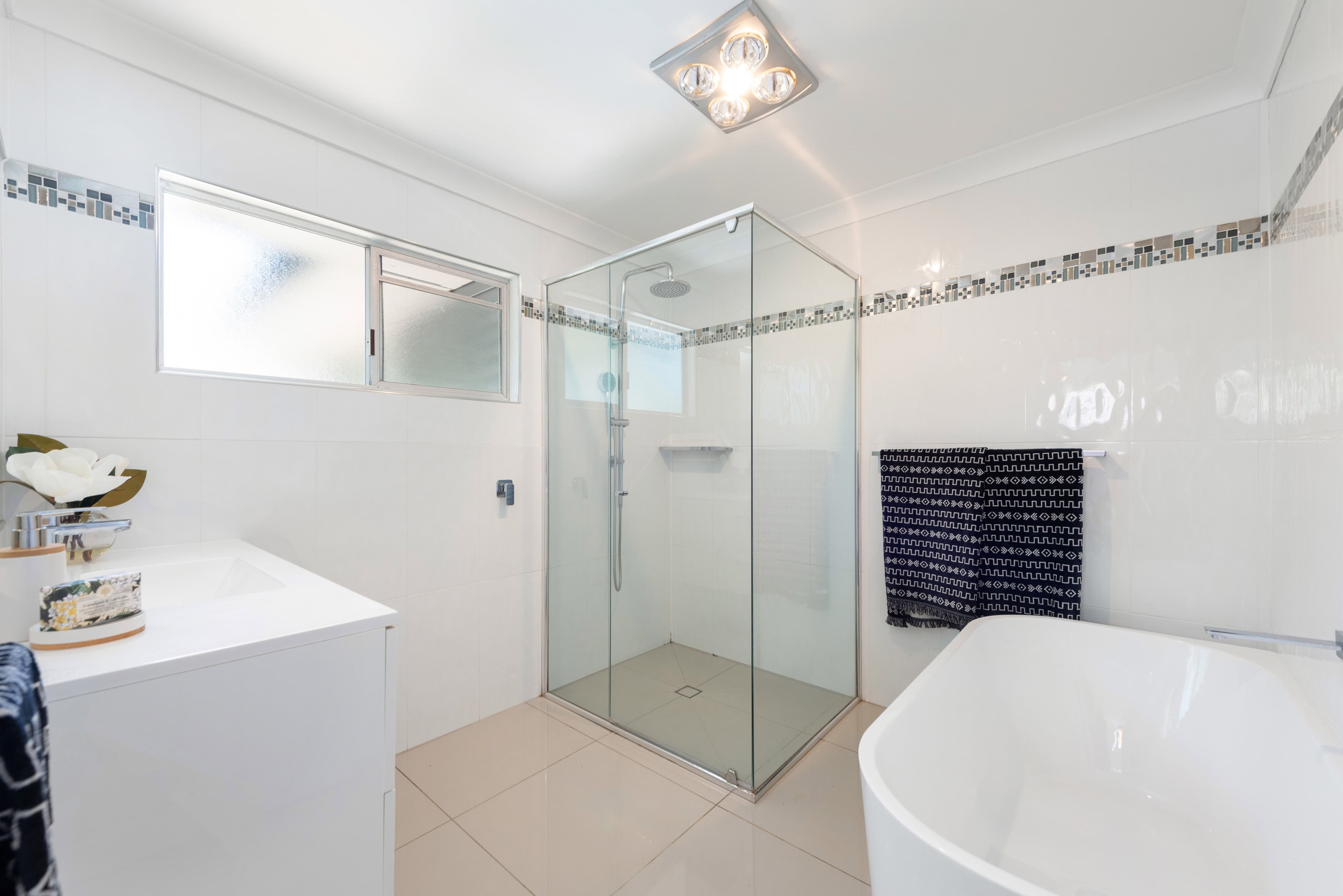 21 Woorama Road, The Gap QLD 4061, The Gap - Thumbnail 7