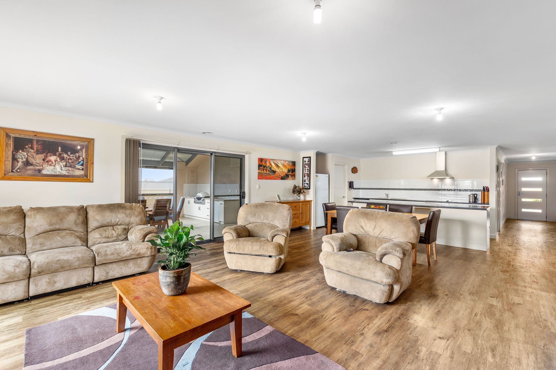 18 Buffalo Crescent, Mount Gambier SA 5290, Mount Gambier - Thumbnail 4