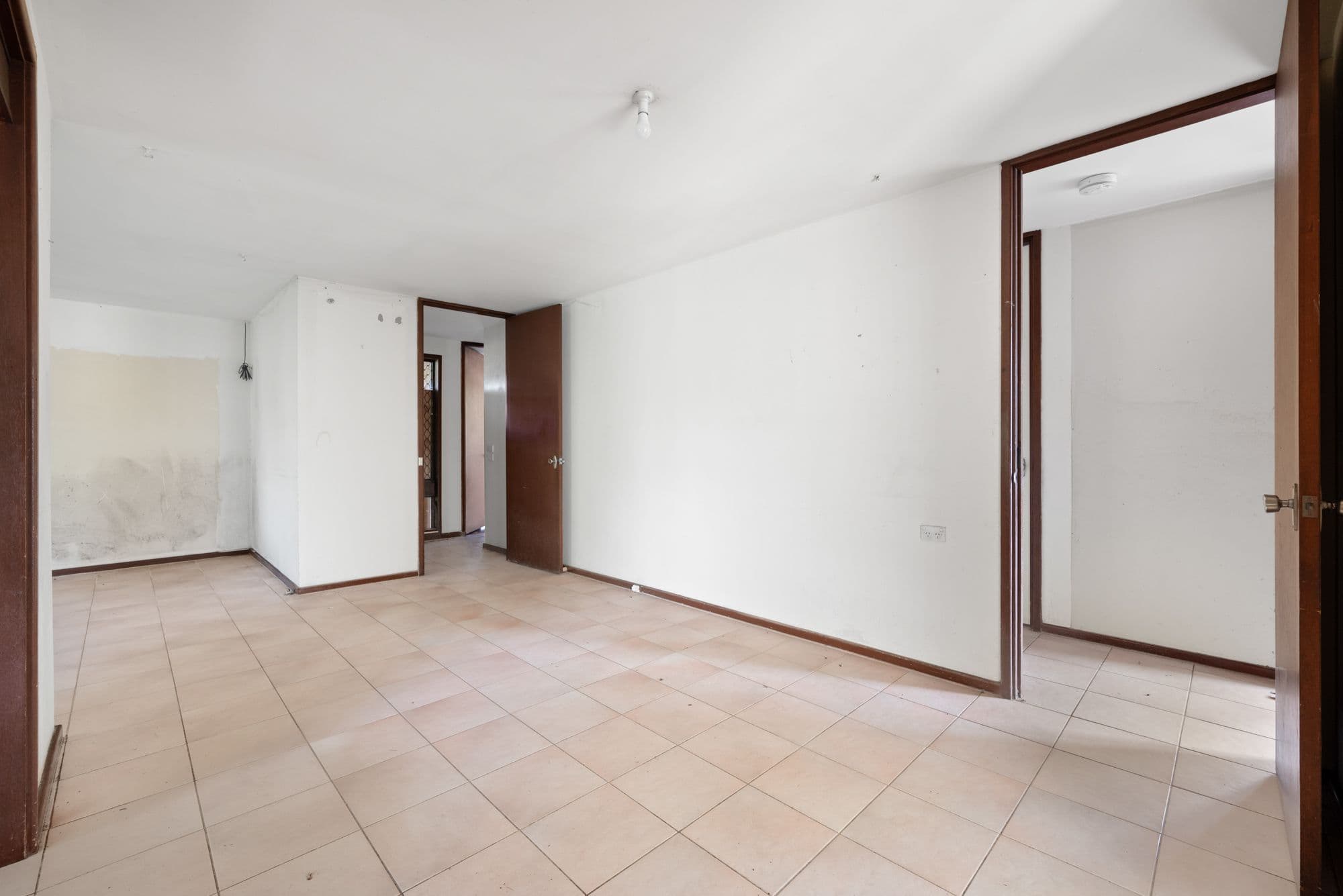 6 Foxlow Place, Airds NSW 2560, Airds - Thumbnail 2