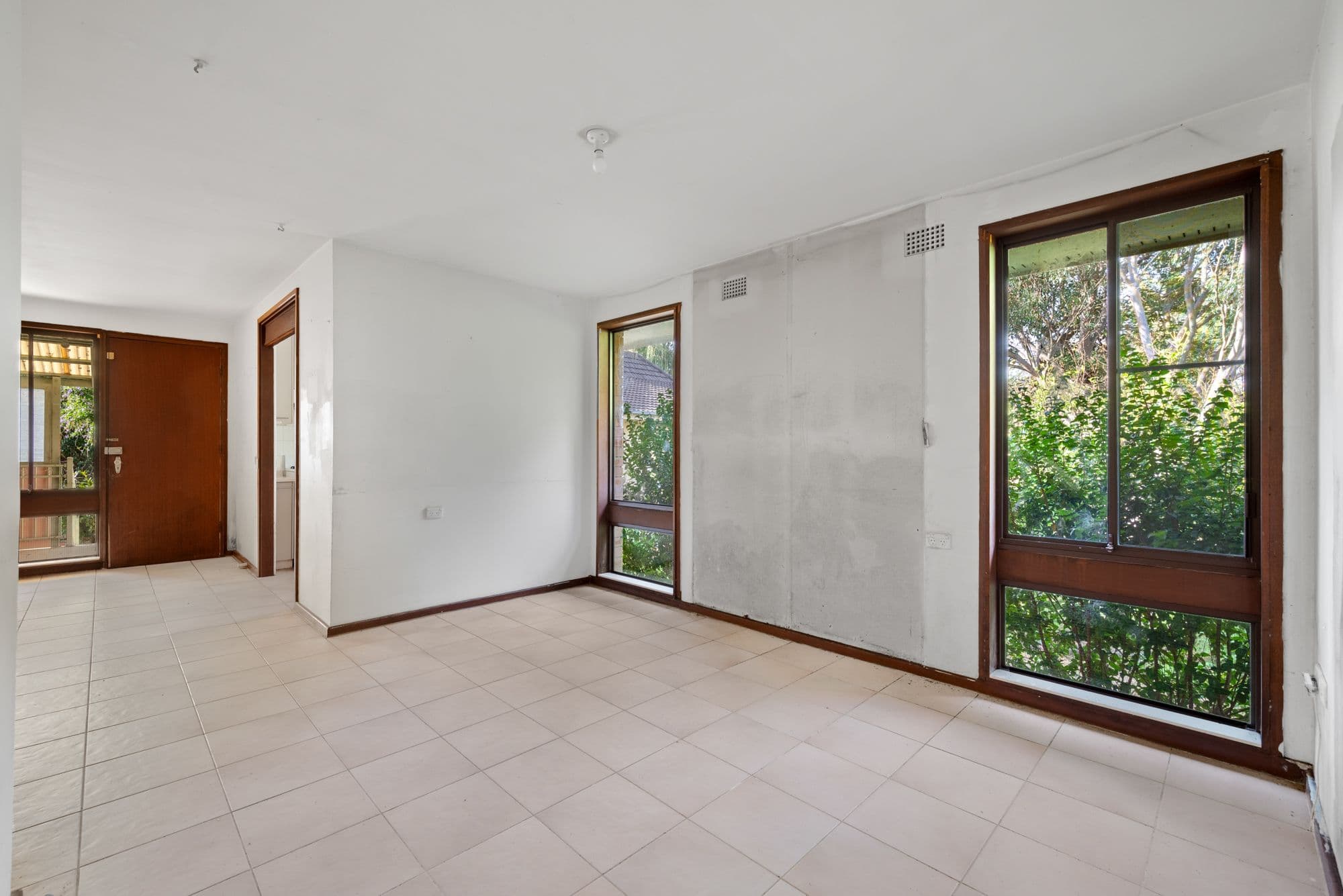 6 Foxlow Place, Airds NSW 2560, Airds - Thumbnail 4