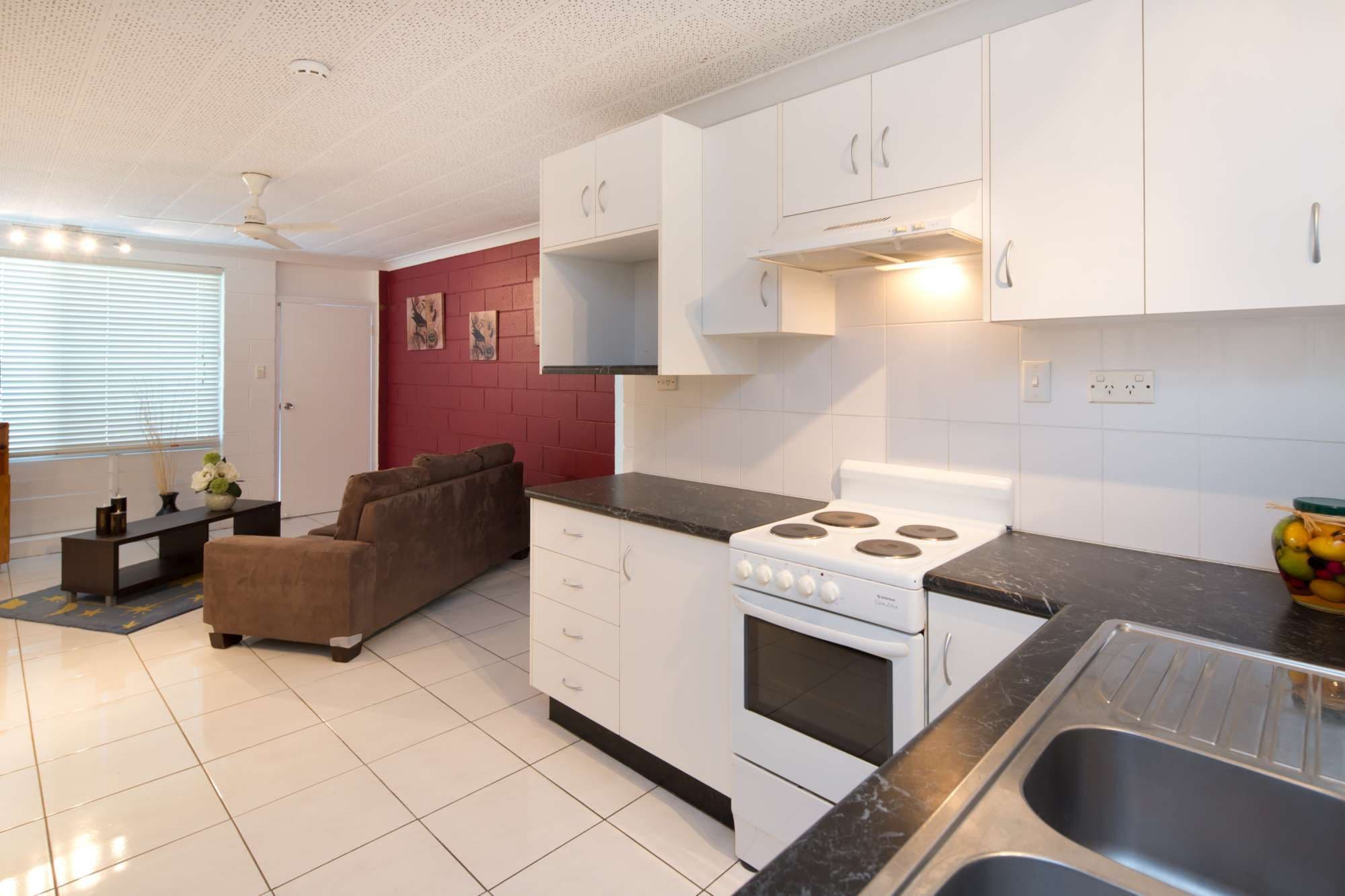47 Ralston Street, WEST END QLD 4810, West End - Thumbnail 5