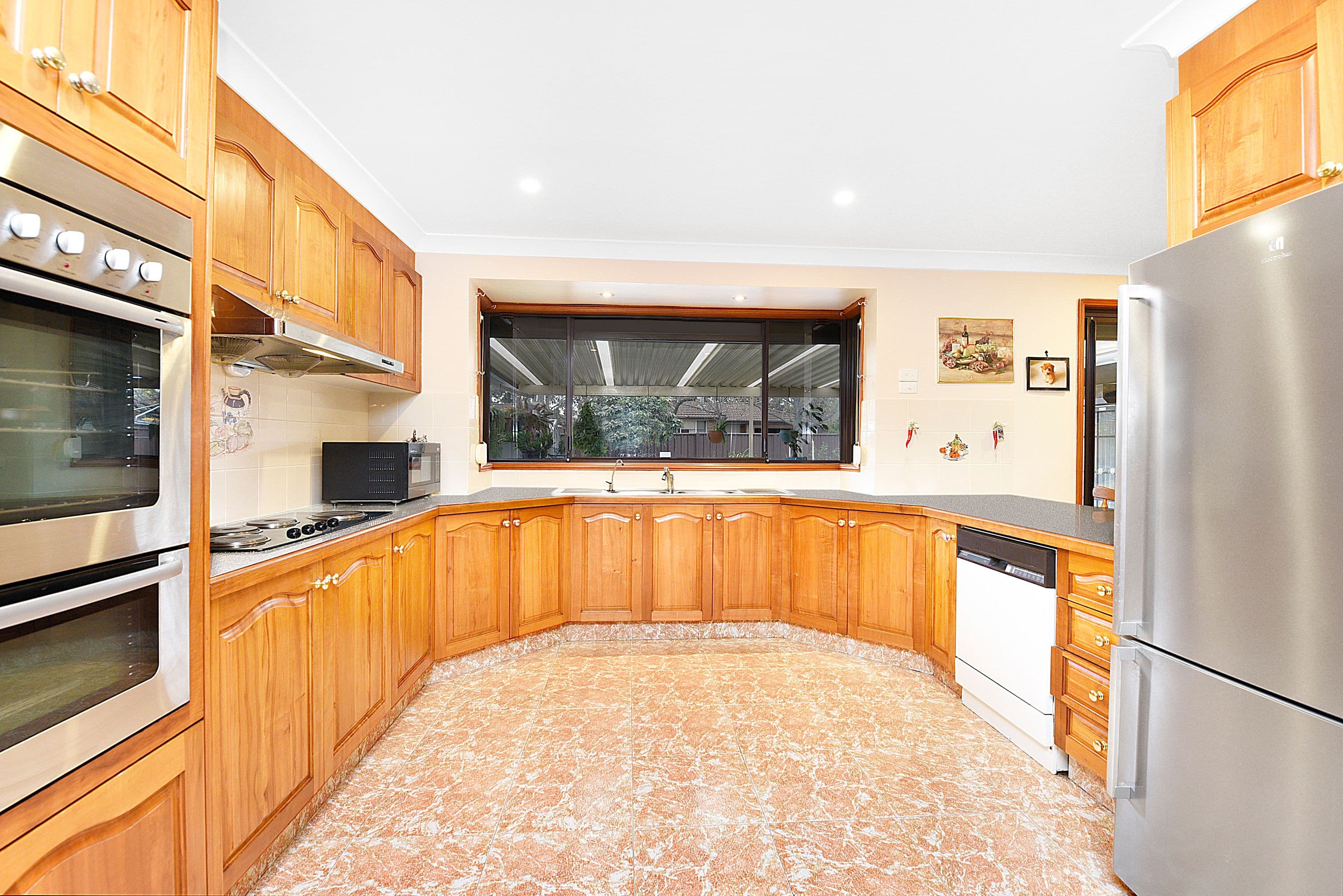 17 Kosciusko Street, Bossley Park - Thumbnail 3