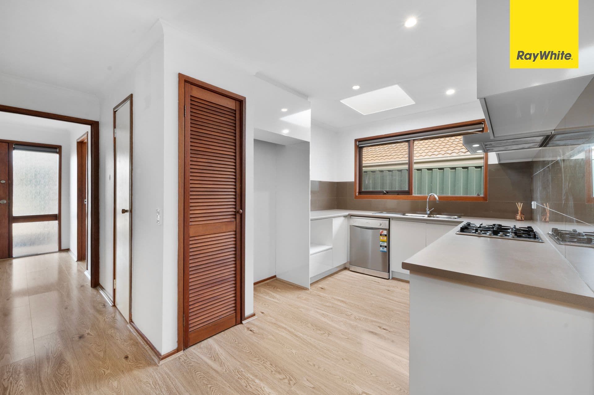 9 McKinnon Court, Melton West VIC 3337, Melton West - Thumbnail 5