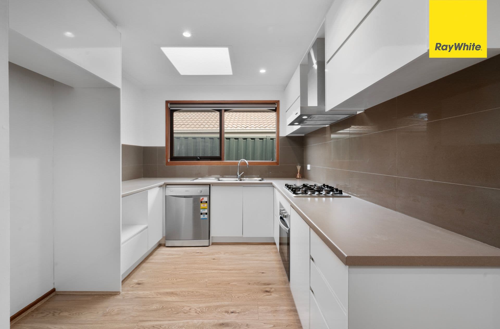 9 McKinnon Court, Melton West VIC 3337, Melton West - Thumbnail 6