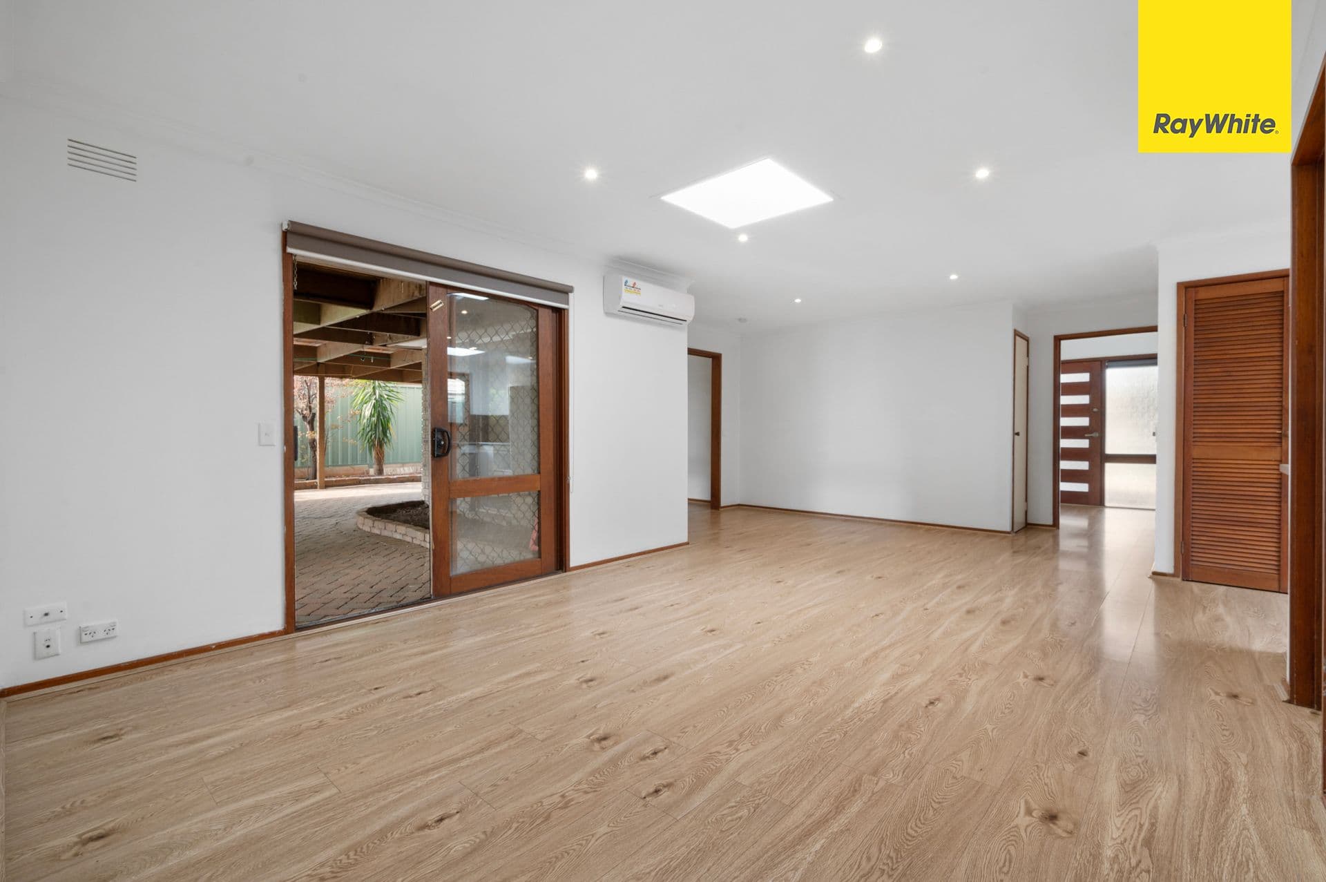 9 McKinnon Court, Melton West VIC 3337, Melton West - Thumbnail 8