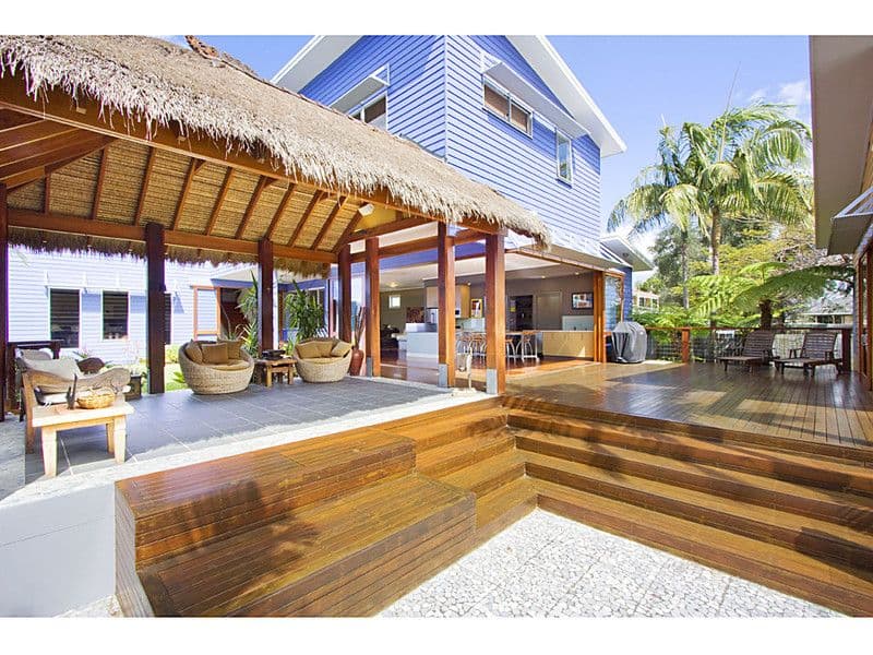 23 Acanthus Avenue, BURLEIGH HEADS QLD 4220, Burleigh Heads - Thumbnail 2
