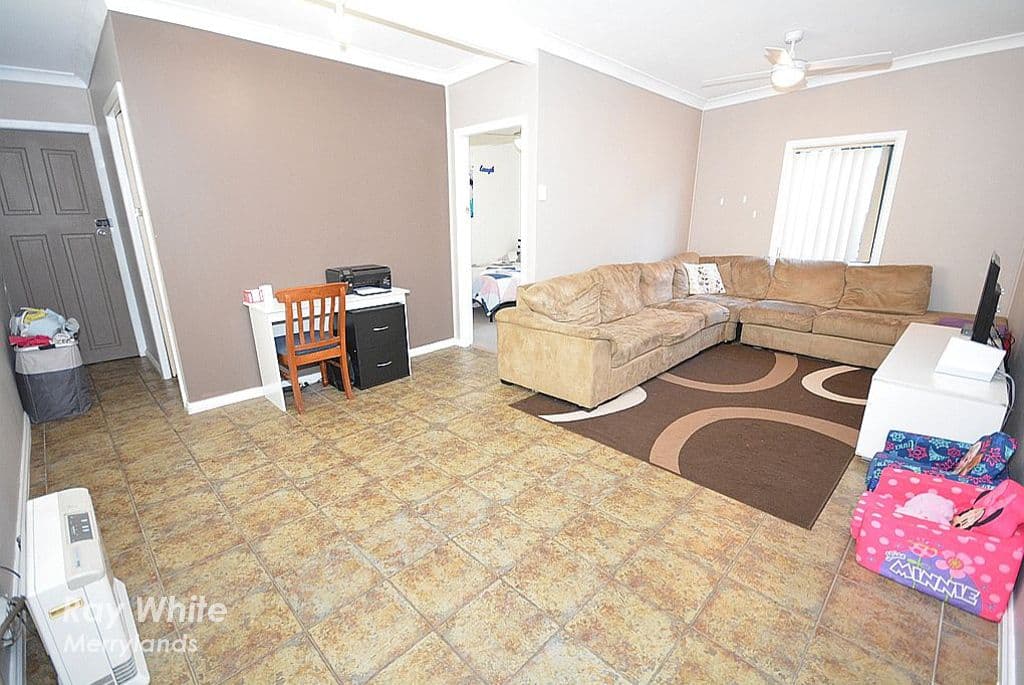 23 Sandra Street, Woodpark - Thumbnail 5