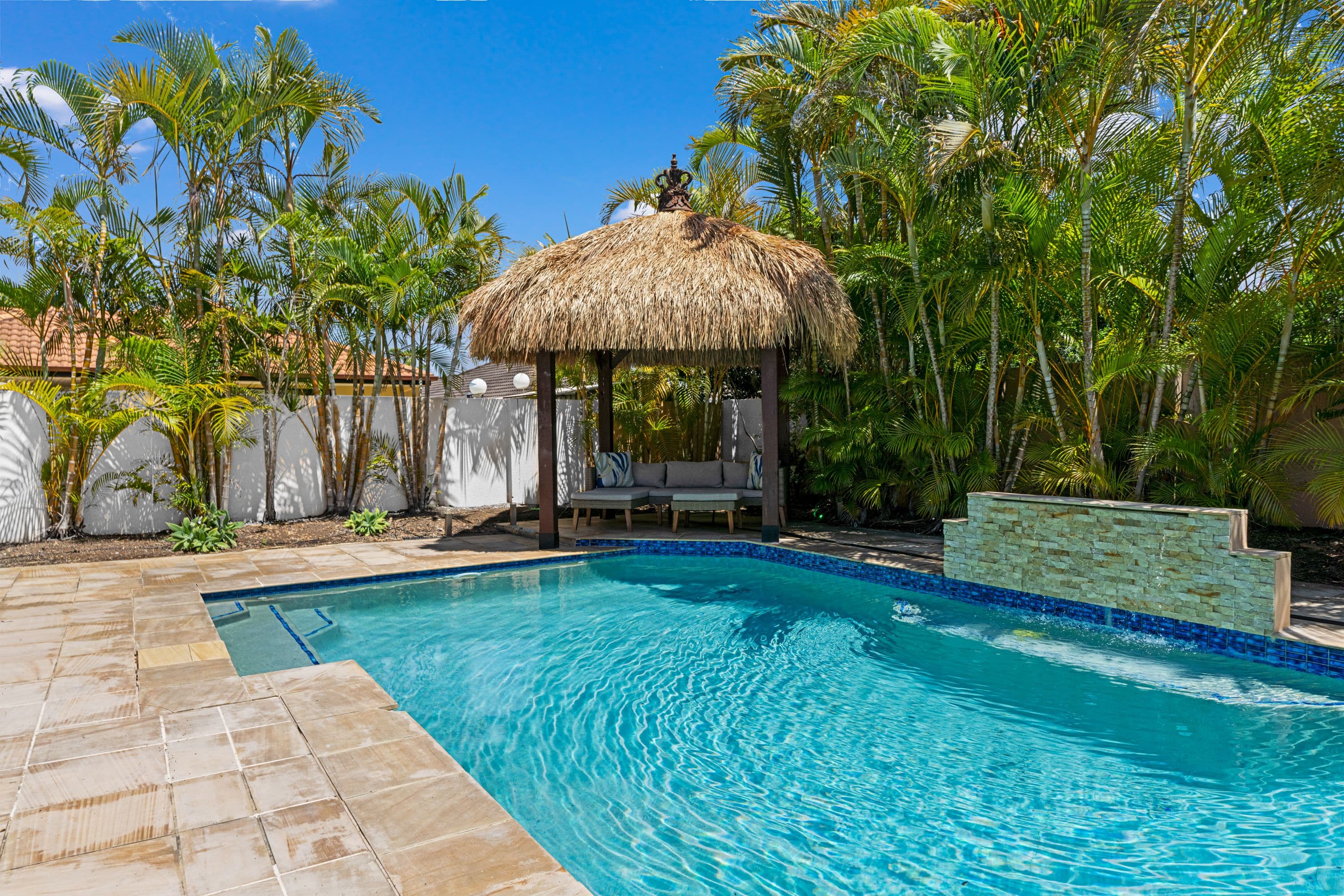 12 Oxford Place, Arundel QLD 4214, Arundel - Thumbnail 2