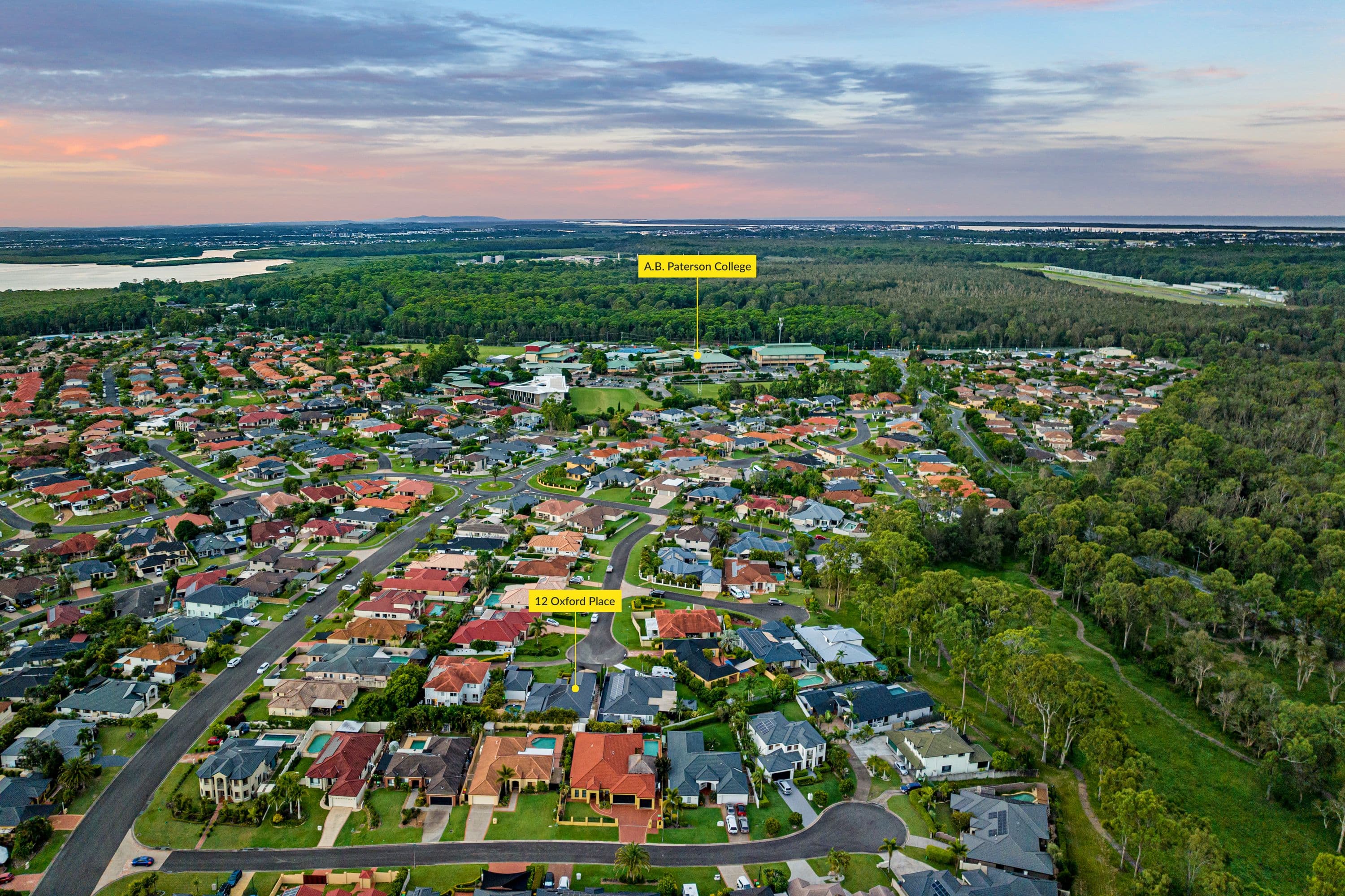 12 Oxford Place, Arundel QLD 4214, Arundel - Thumbnail 3