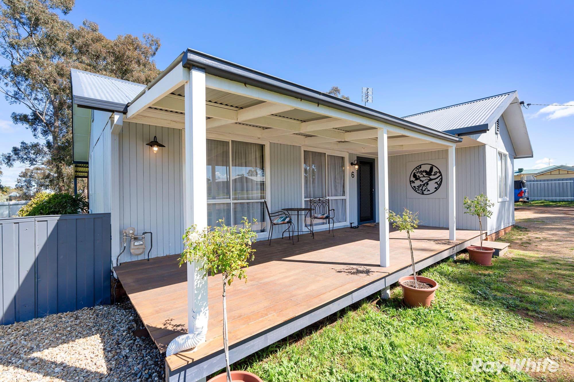 6-8 Bruce Street South, Coolamon NSW 2701, Coolamon - Thumbnail 3