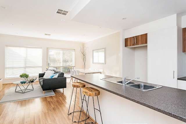 11 Leslie Place, Port Adelaide SA 5015, Port Adelaide - Image 1