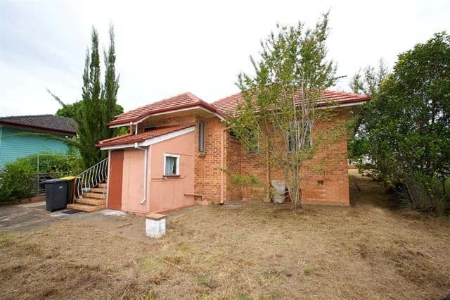 184 Beddoes Street, HOLLAND PARK QLD 4121, Holland Park - Thumbnail 4