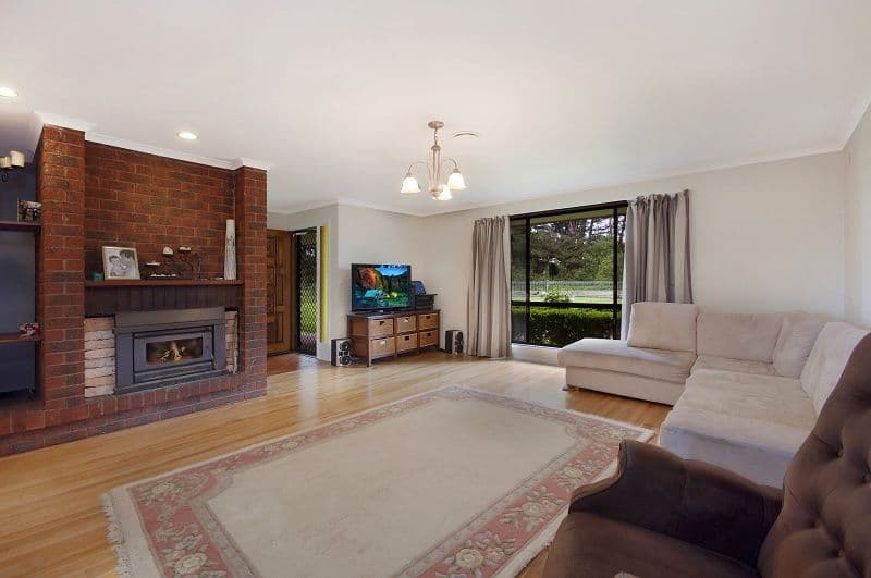 211 Wollaston Road, WARRNAMBOOL VIC 3280, Warrnambool - Thumbnail 2