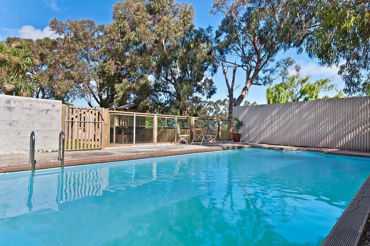 211 Wollaston Road, WARRNAMBOOL VIC 3280, Warrnambool - Thumbnail 3