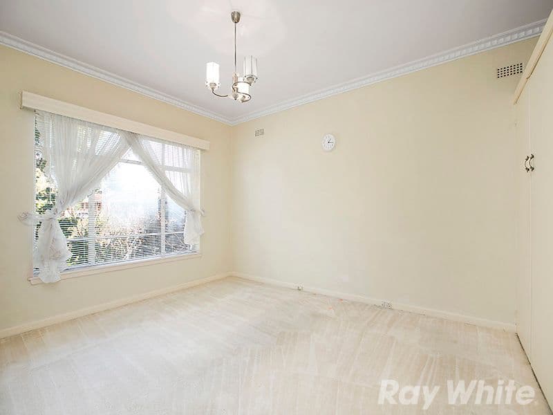 34 Jean Street, Cheltenham VIC 3192, Cheltenham - Thumbnail 2