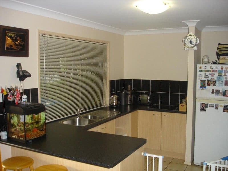 8 Freedom Drive, KALLANGUR QLD 4503, Kallangur - Thumbnail 2