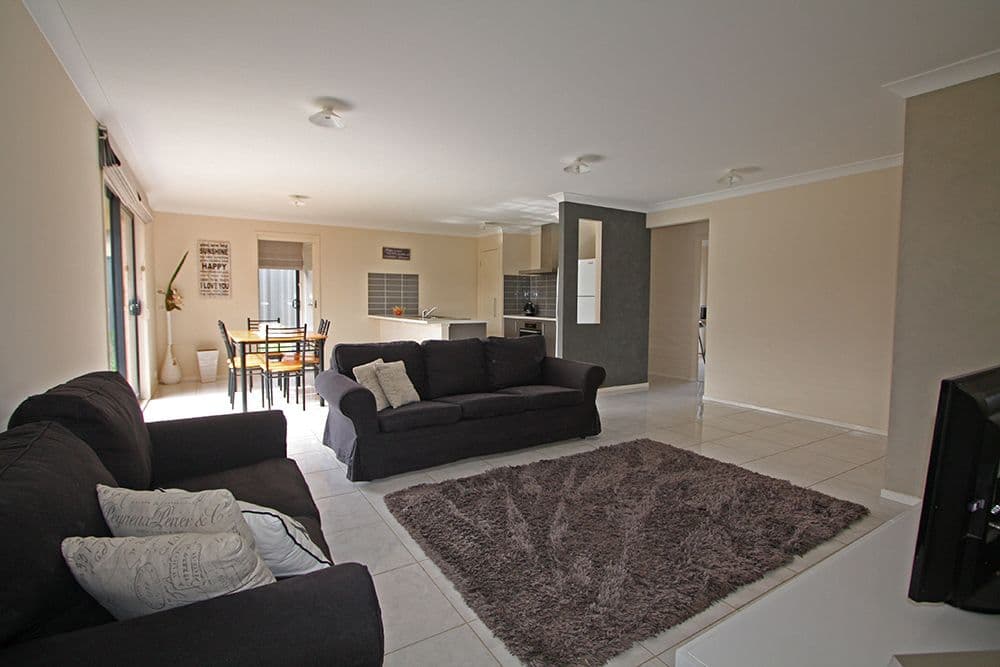 18 Deniston Circuit, Bungendore NSW 2621, Bungendore - Thumbnail 6