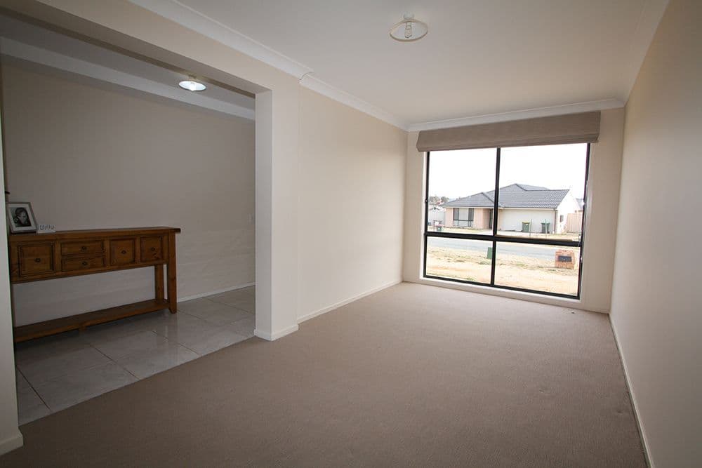 18 Deniston Circuit, Bungendore NSW 2621, Bungendore - Thumbnail 8