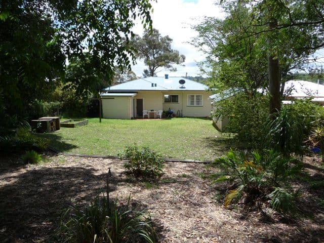 102  Perth Street, SOUTH TOOWOOMBA QLD 4350, South Toowoomba - Thumbnail 4