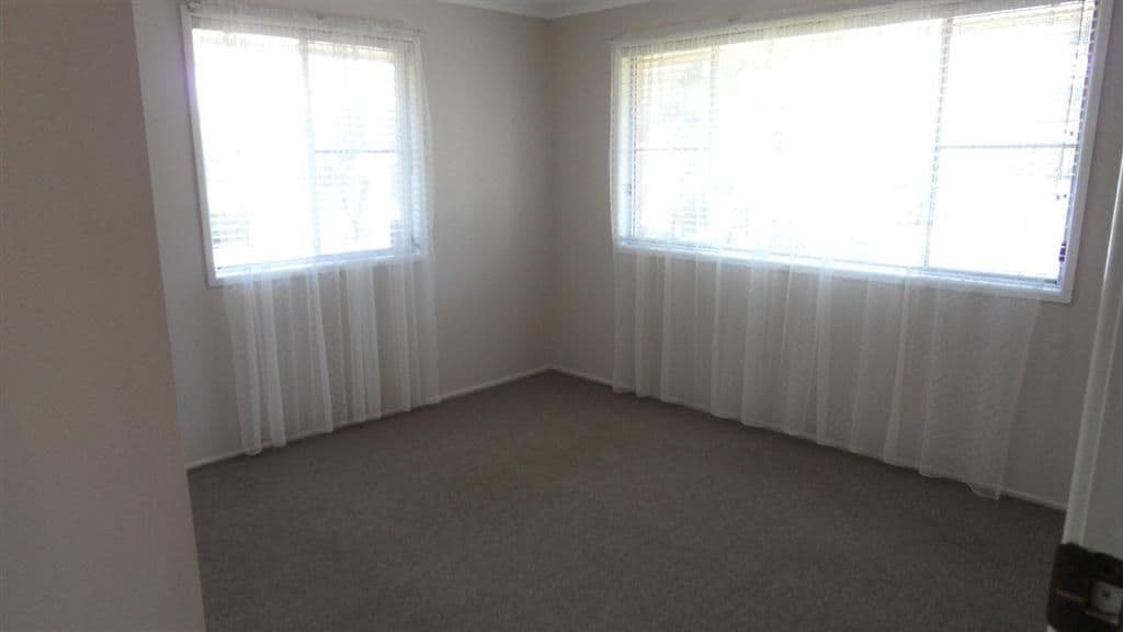 11 Winstanley Court, NEWTOWN QLD 4350, Newtown - Thumbnail 4