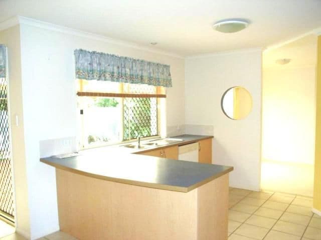 21 Pegwell Place, CALOUNDRA QLD 4551, Caloundra - Thumbnail 3