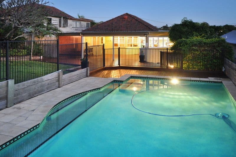 58 Hipwood Avenue, COORPAROO QLD 4151, Coorparoo - Thumbnail 2
