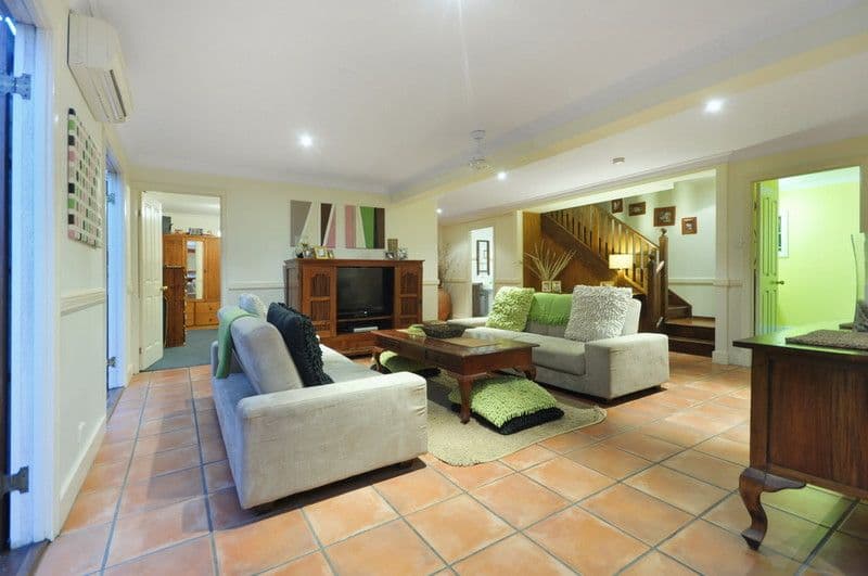 58 Hipwood Avenue, COORPAROO QLD 4151, Coorparoo - Thumbnail 8