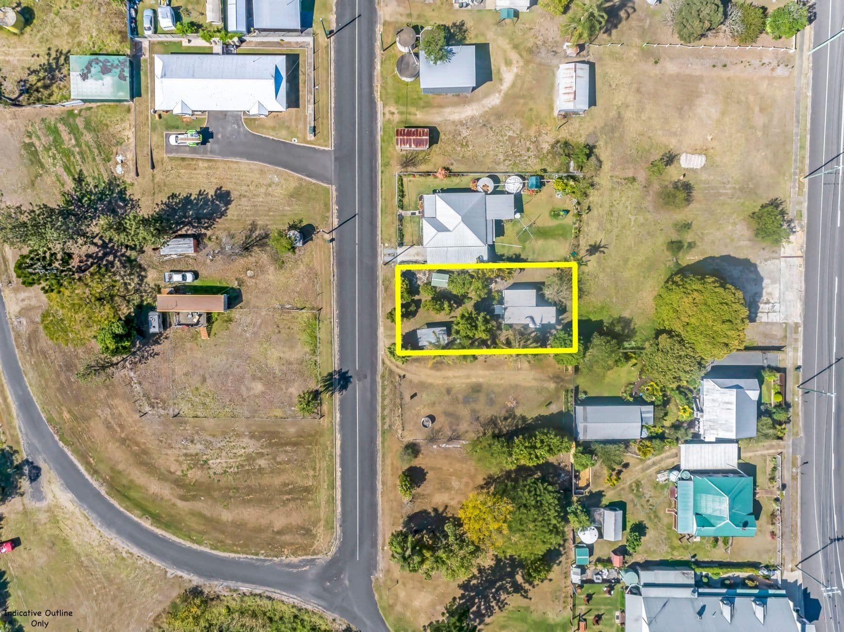 6 Augustus Street, Mount Perry QLD 4671, Mount Perry - Thumbnail 2