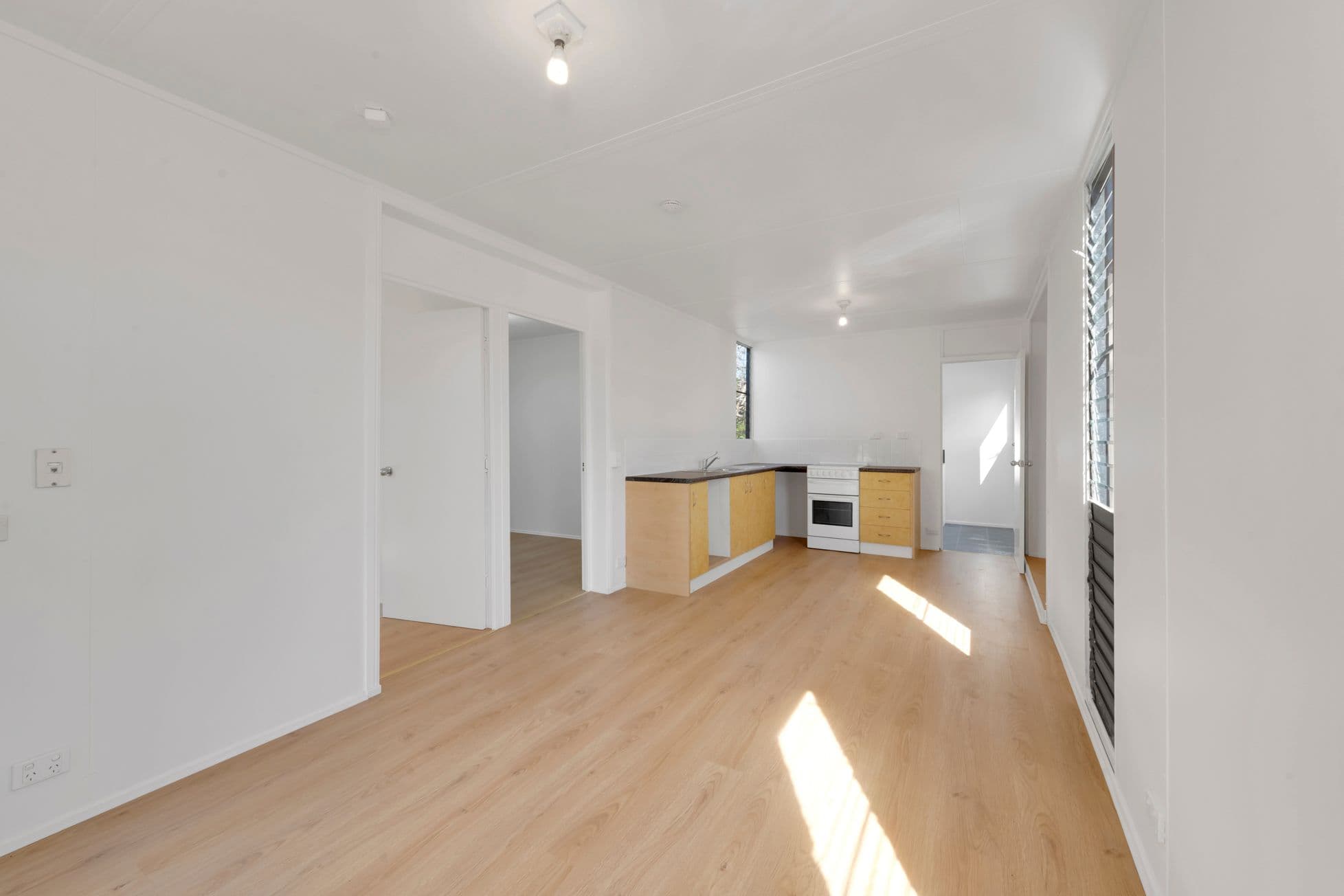 6 Augustus Street, Mount Perry QLD 4671, Mount Perry - Thumbnail 5
