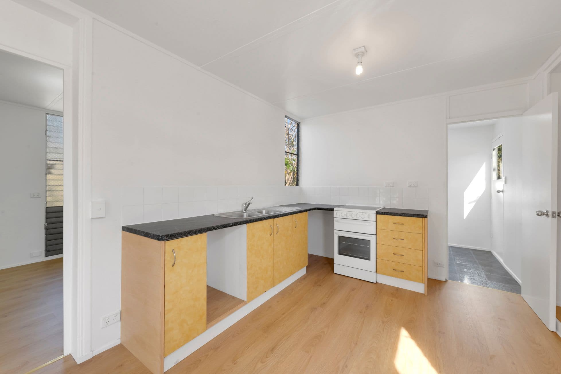 6 Augustus Street, Mount Perry QLD 4671, Mount Perry - Thumbnail 6