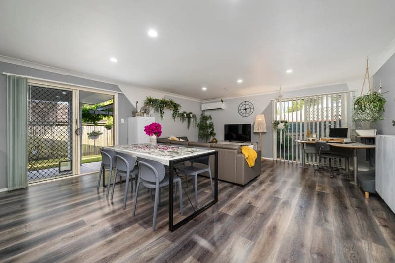 6 Davis Court, Redbank Plains - Thumbnail 4