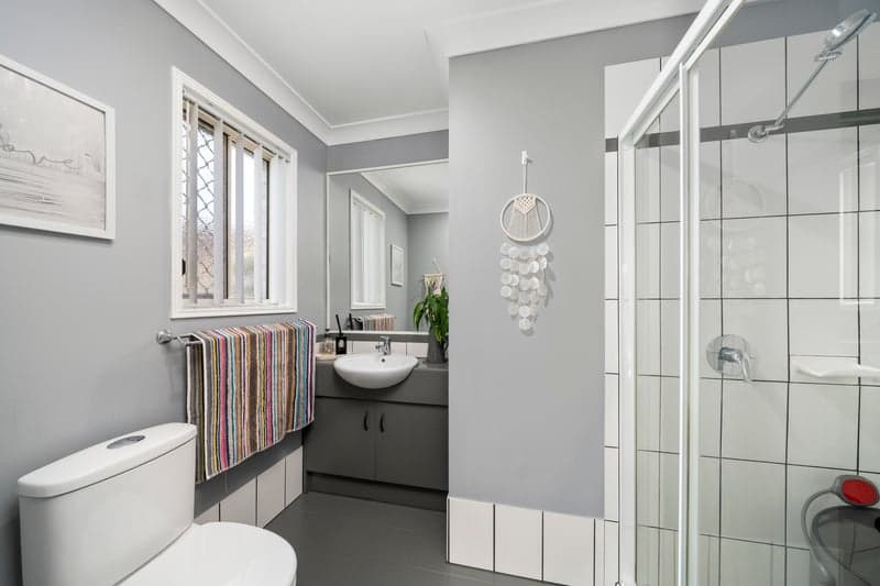 6 Davis Court, Redbank Plains - Thumbnail 7