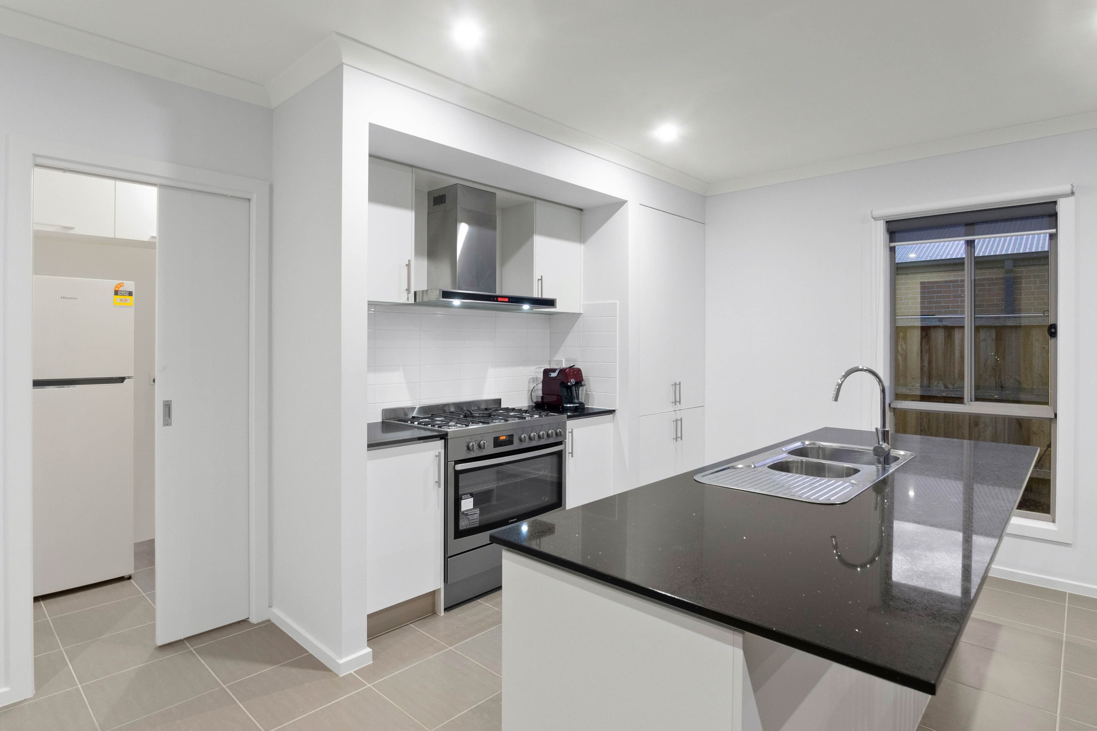 16 Elgata Way, Werribee VIC 3030, Werribee - Thumbnail 8