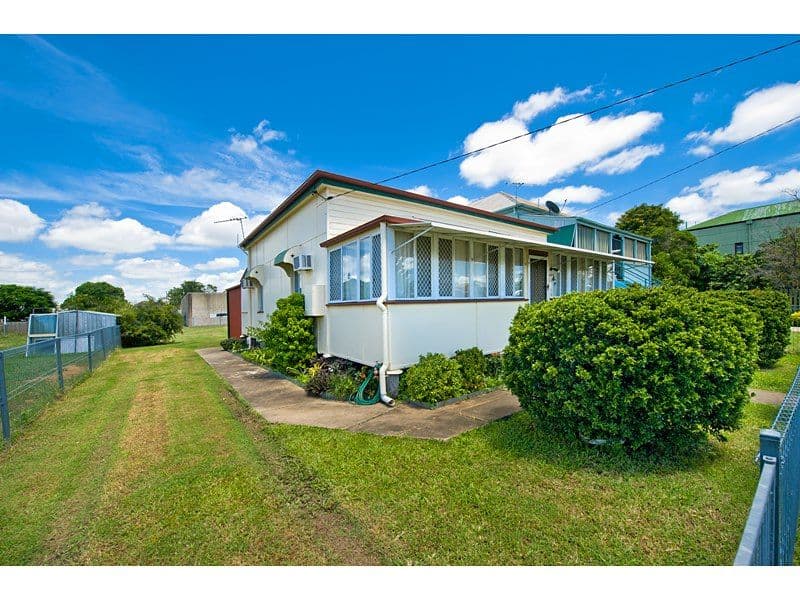 264 East Street, DEPOT HILL QLD 4700, Depot Hill - Thumbnail 2