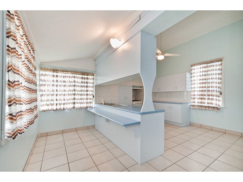 264 East Street, DEPOT HILL QLD 4700, Depot Hill - Thumbnail 8