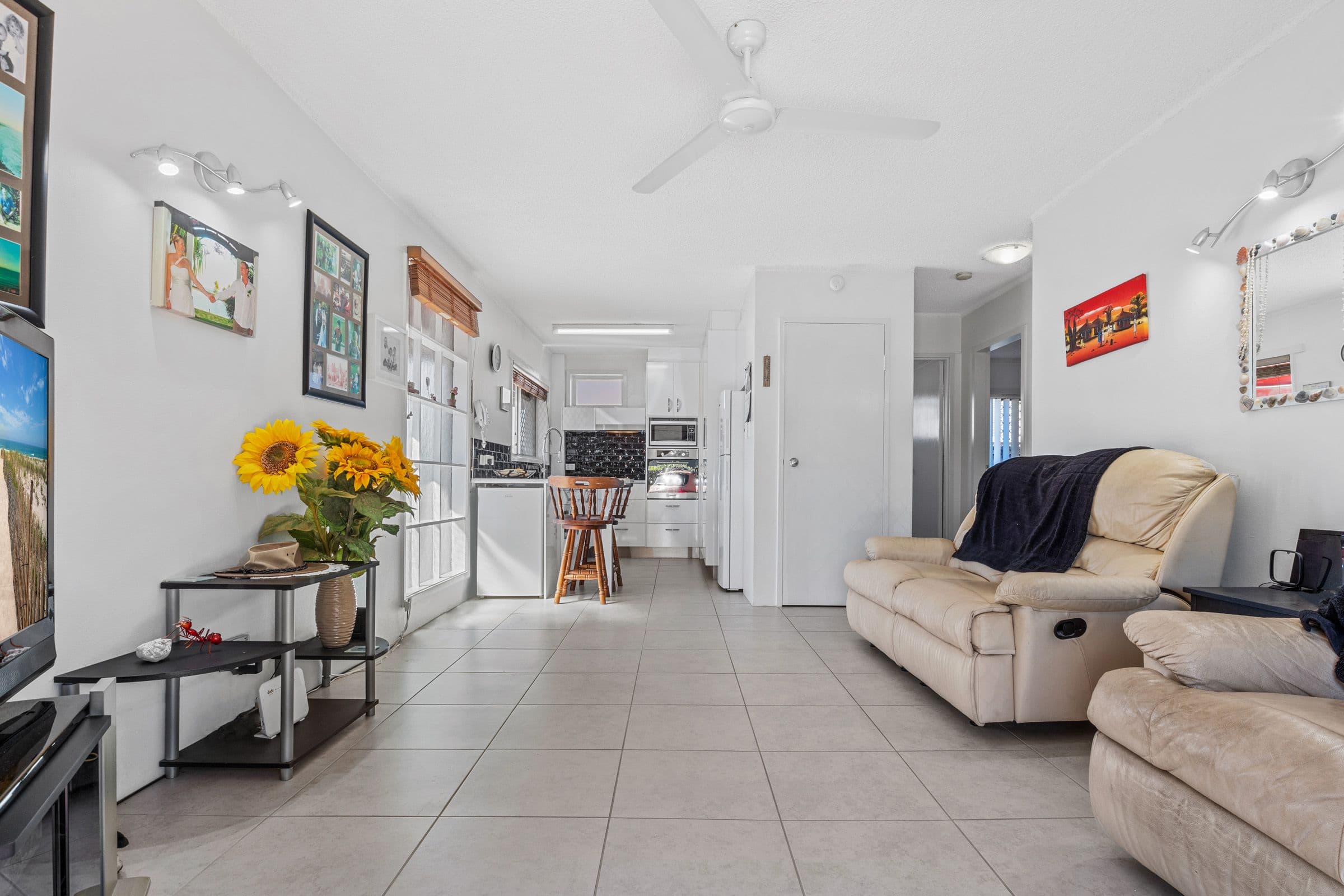 2118 Gold Coast Highway, Miami QLD 4220, Miami - Thumbnail 5